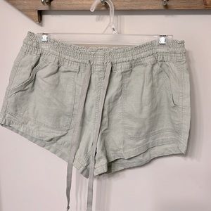 Altar’d State Linen Blend Shorts - light green - Size Medium